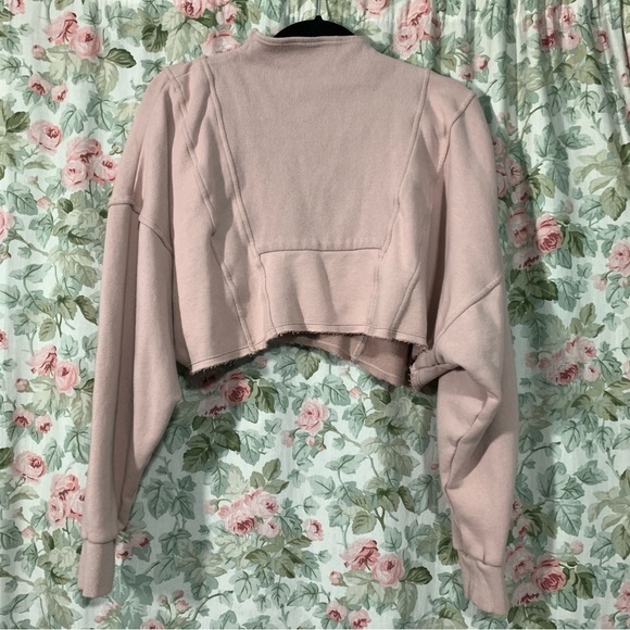 BUFFBUNNY - Cropped Zip Up - Picture 5 of 5